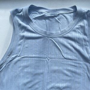 lululemon 🍋 train to be tank - daydream